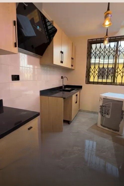 2 BEDROOM HOUSE FOR SALE