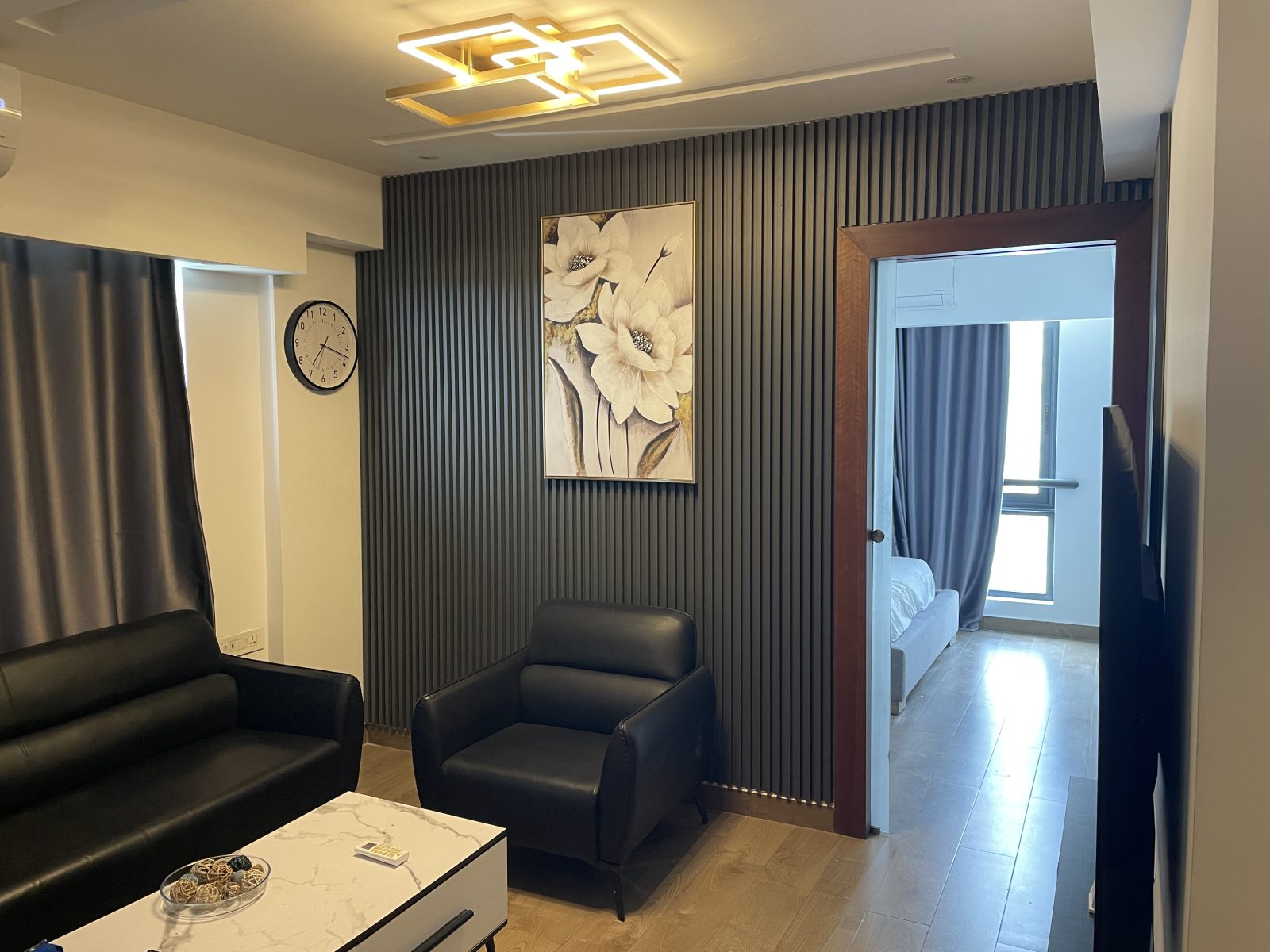 FULLY FURNISHED 1-BEDROOM APARTMENT AT SOLARIS SHORT STAY