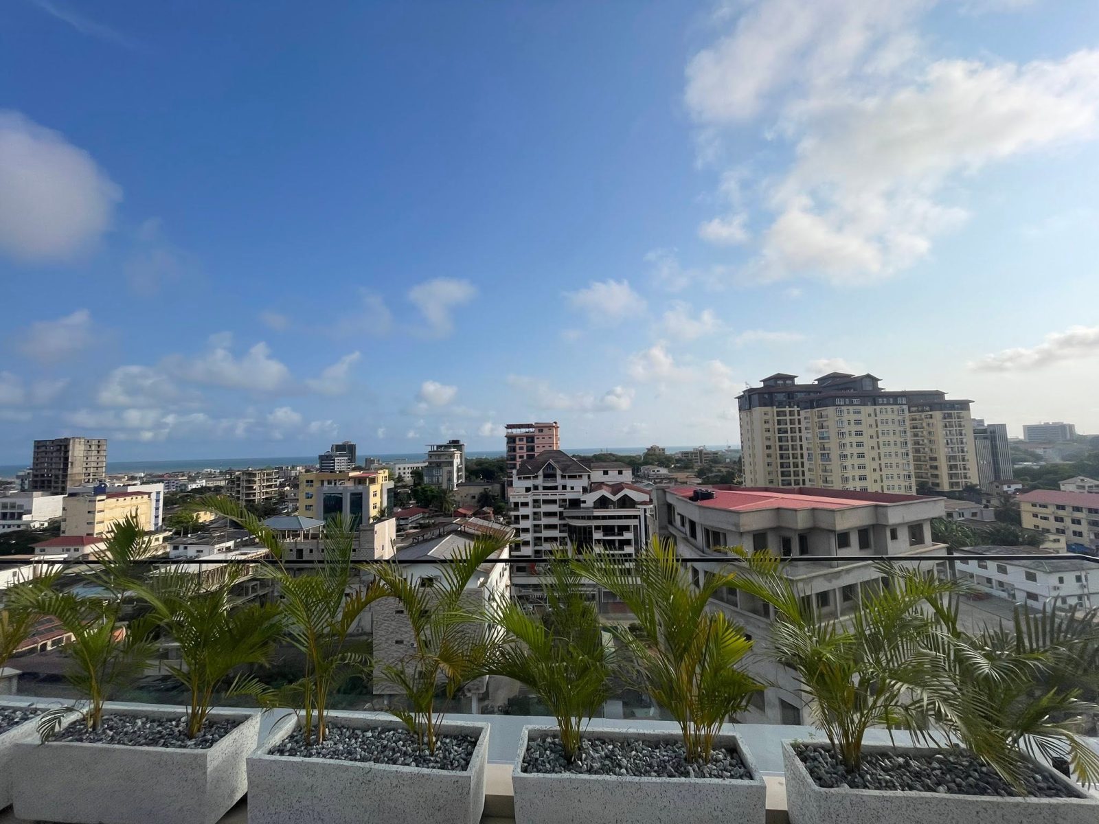 Luxurious 1 & 2 Bedroom Furnished Apartments for Rent – Osu, Accra